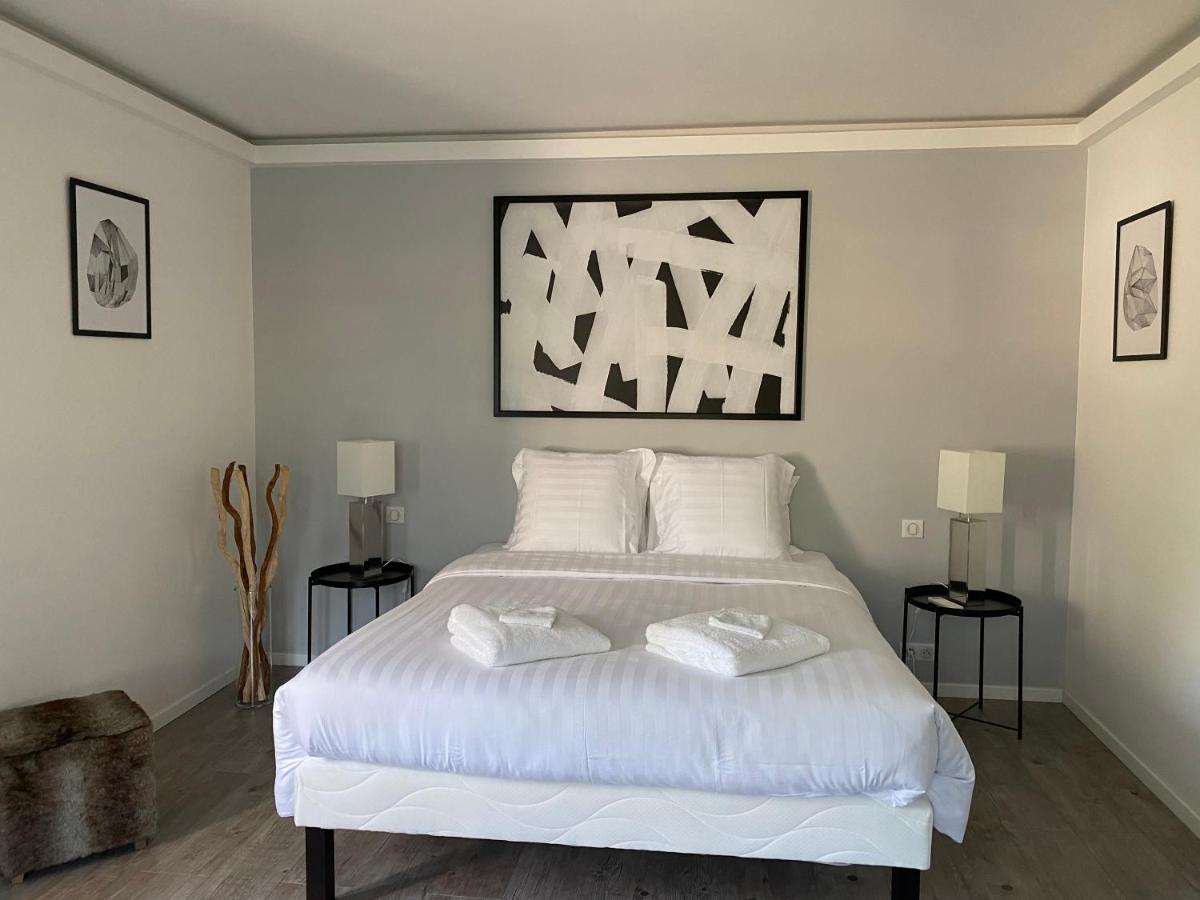 Aparthotel Les Rives Des Habsbourg Ensisheim Exterior foto