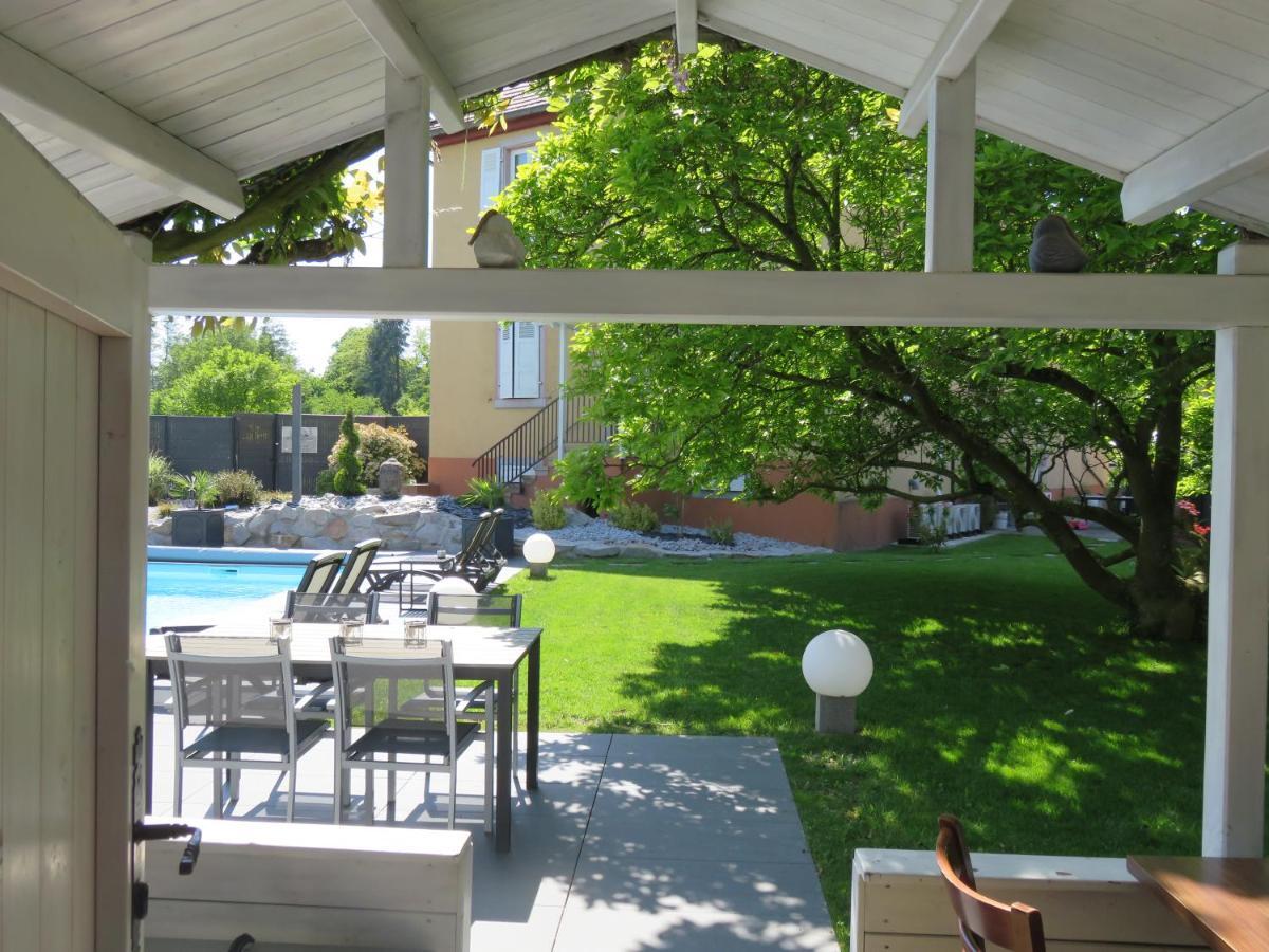 Aparthotel Les Rives Des Habsbourg Ensisheim Exterior foto